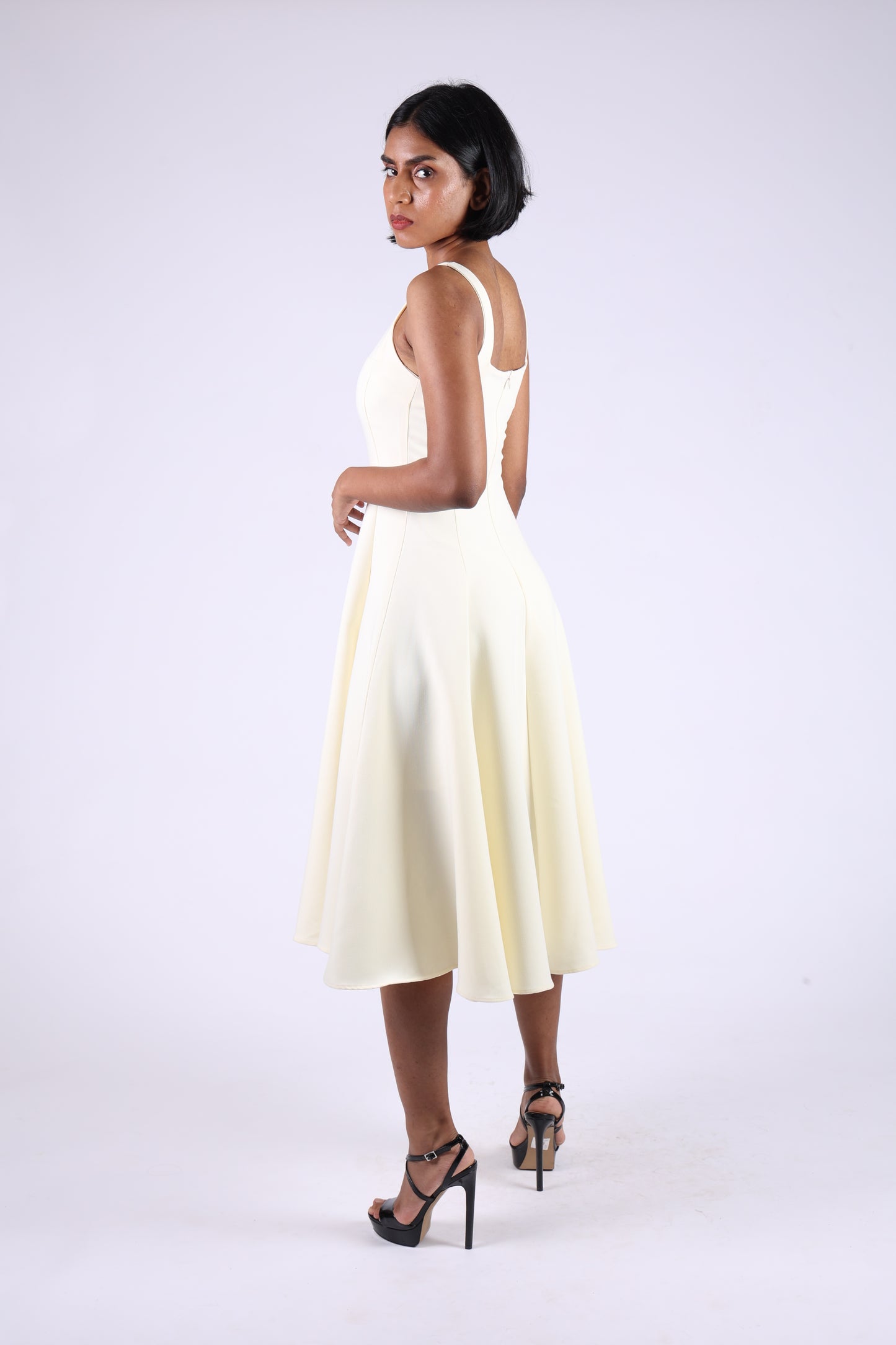 Off-White Sleeveless Flowy Dress