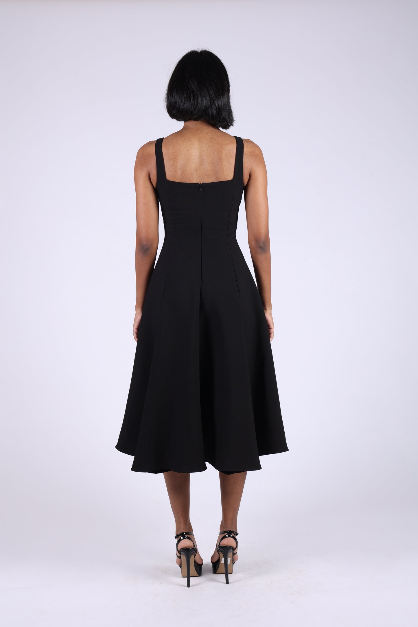 Black Sleeveless Flowy Dress