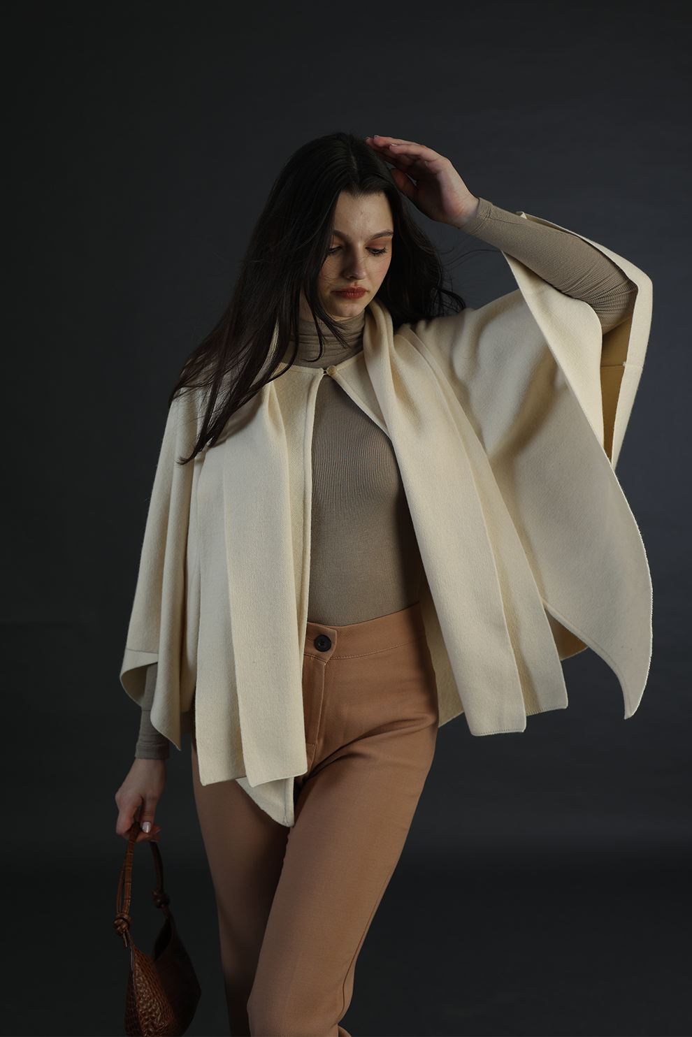 Off-White Cardigan Style Poncho