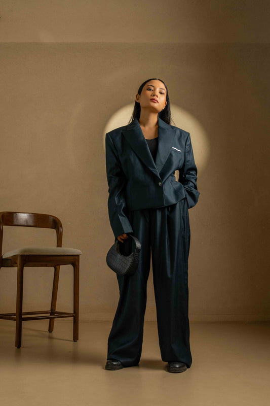 Sans Classic Navy Blue Cropped Blazer with Gold Detailing
